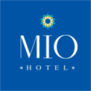 Логотип отеля «MIO».
